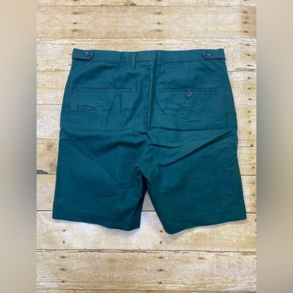 Insight Chino Shorts in Green - Picture 2 of 3